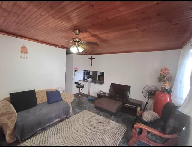 5 BEDROOM HOUSE FOR SALE IN STONEBRIDGE
